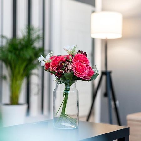 Deluxe Old Town Apartment By Noclegi Renters Poznań Kültér fotó
